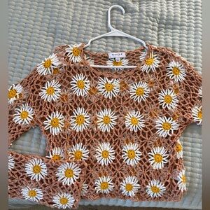 super cute spring/summer top